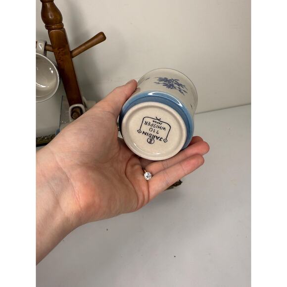 Set of 4 Vintage Jardin 710 Whisper Blue Floral Coffee Tea Cup/Mug 60's 70's - Picture 4 of 9